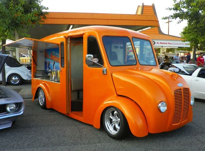 The orange 1947 DIVCO Root Beer Float Mobile